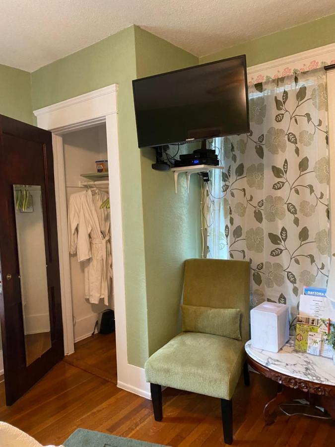 Ms. Maggie'S South Country Inn Daytona Beach Eksteriør bilde